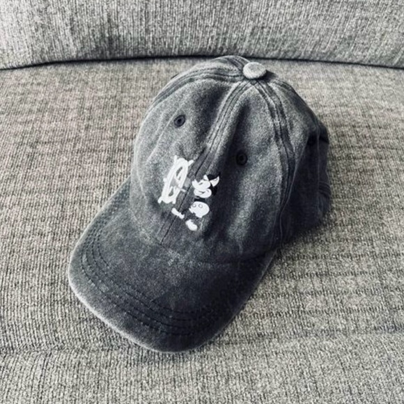 Black KID’s Steamboat Willie Mickey Adjustable Distressed Baseball Cap Ages 6-13 - Picture 3 of 8